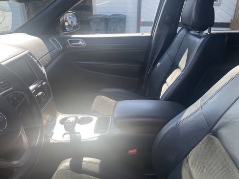 Used 2014 Jeep Grand Cherokee Altitude RWD image 5