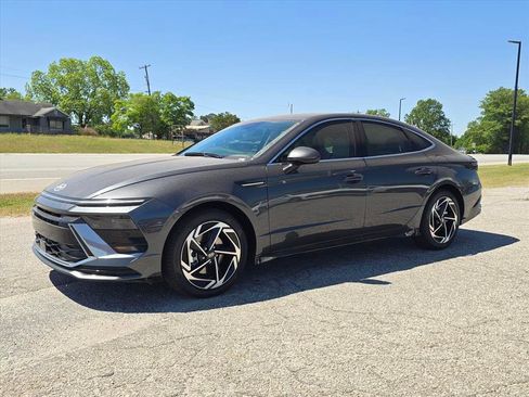 New 2026 Hyundai Sonata SEL FWD image 7
