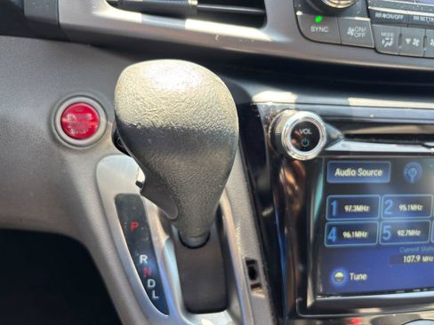 Used 2014 Honda Odyssey EX-L image 27