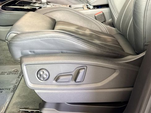 Used 2022 Audi Q5 2.0T Prestige image 18