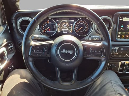 Used 2021 Jeep Wrangler Unlimited Sport AWD/4WD image 15