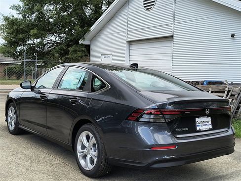 New 2025 Honda Accord LX image 3
