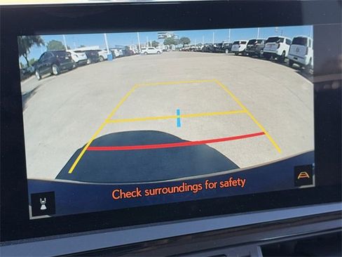 Used 2023 Lexus ES 300h w/ Premium Package image 17