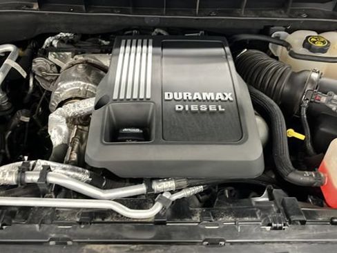 Used 2022 GMC Yukon XL SLT w/ SLT Luxury Package AWD/4WD image 27