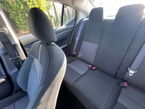 Used 2025 Nissan Sentra SV image 38