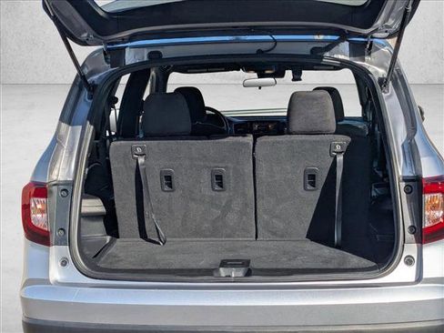 Used 2022 Honda Pilot Sport image 6