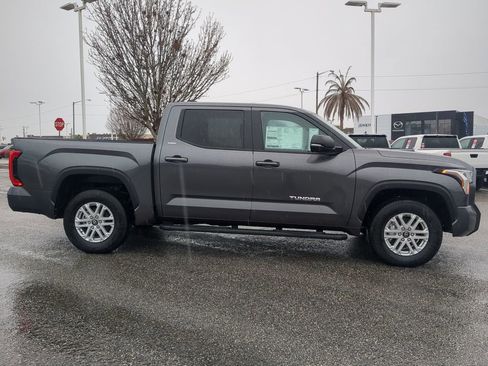New 2025 Toyota Tundra SR5 image 12