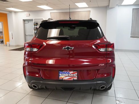 Used 2023 Chevrolet TrailBlazer RS w/ Convenience Package FWD image 8