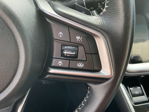 Used 2021 Subaru Outback Premium image 13