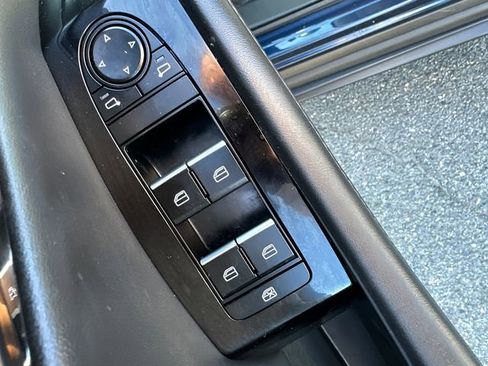 Used 2022 MAZDA CX-30 AWD 2.5 S w/ Preferred Package image 28