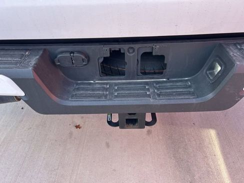 Used 2024 Toyota Tacoma TRD Sport image 10