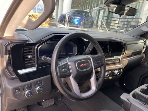 Used 2024 GMC Sierra 1500 Elevation w/ X31 Off-Road Package image 8