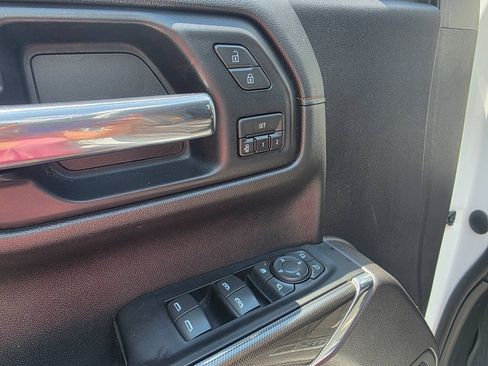 Used 2019 GMC Sierra 1500 AT4 w/ AT4 Premium Package AWD/4WD image 13