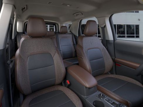 New 2025 Ford Bronco Sport Outer Banks w/ Sasquatch Outer Banks Package image 33