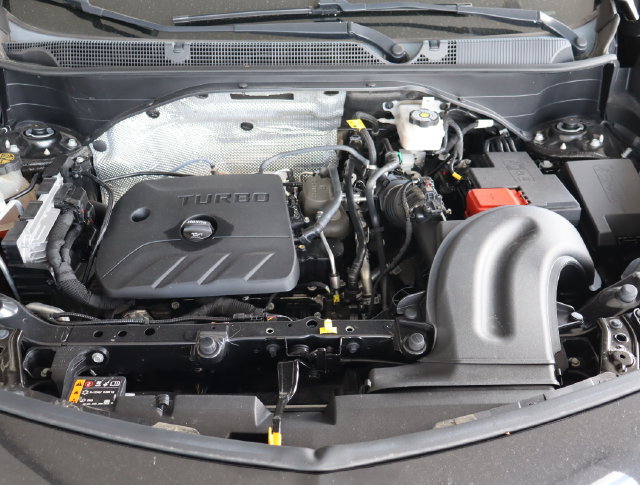 Used 2022 Buick Encore GX Essence w/ Advanced Technology Package FWD image 46