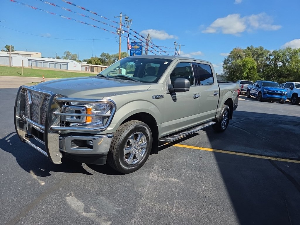 Used 2019 Ford F150 XLT w/ Equipment Group 302A Luxury AWD/4WD image 3