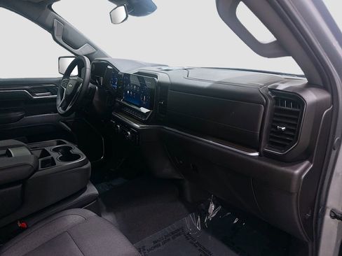 Used 2025 Chevrolet Silverado 1500 LT w/ Z71 Off-Road Package AWD/4WD image 29