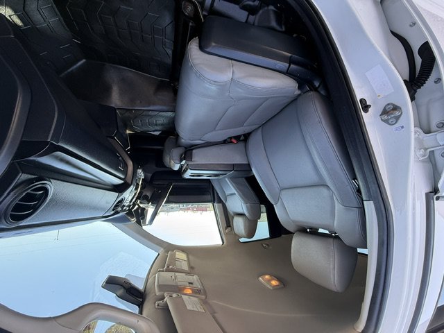 Used 2018 Toyota Tundra SR AWD/4WD image 12