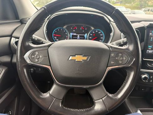 Used 2019 Chevrolet Traverse RS AWD/4WD image 9