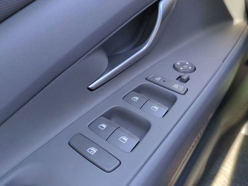 New 2026 Hyundai Elantra Sport FWD image 27