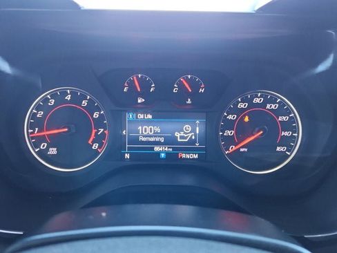 Used 2020 Chevrolet Camaro LT image 16