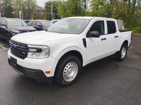 Used 2022 Ford Maverick XL w/ Equipment Group 100A Standard AWD/4WD image 4