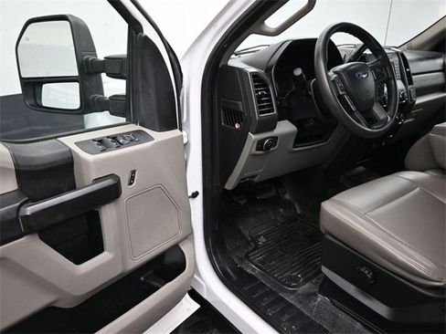 Used 2019 Ford F350 XL w/ STX Appearance Package image 11