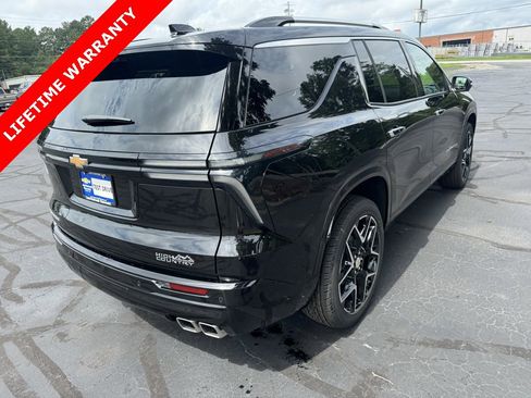 New 2026 Chevrolet Traverse High Country image 8