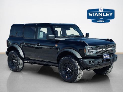 New 2026 Ford Bronco Badlands image 1