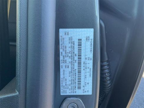 New 2025 Ford Escape SE FWD image 17