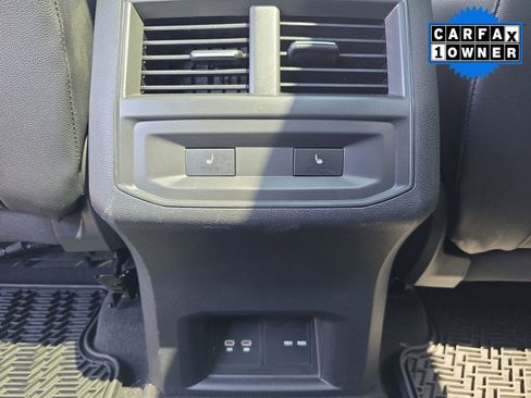 Used 2022 Volkswagen Atlas Cross Sport SEL Premium R-Line AWD/4WD image 34