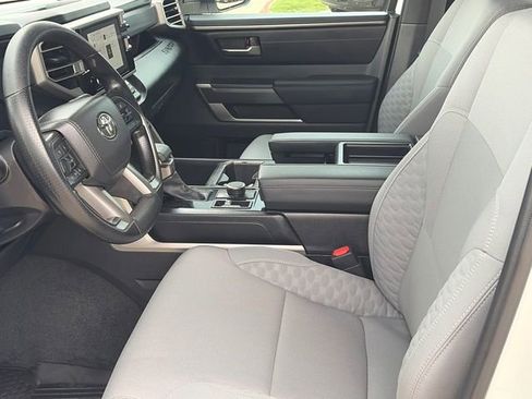 Used 2025 Toyota Tundra SR5 AWD/4WD image 18