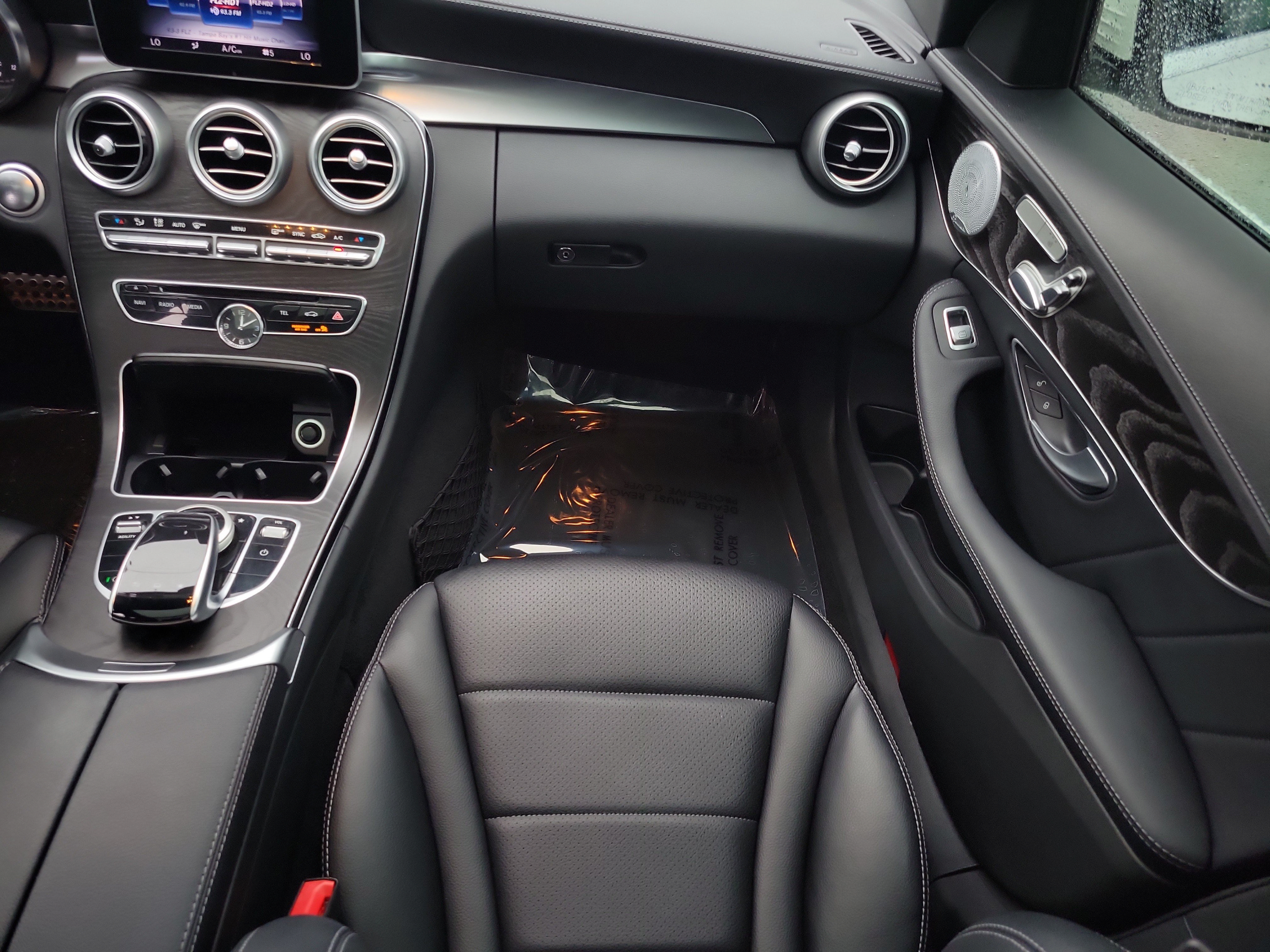 Used 2015 Mercedes-Benz C 300 Sedan image 17