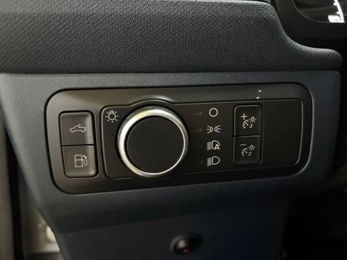 Used 2022 Ford Maverick XL FWD image 29