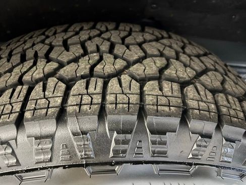 New 2026 GMC Sierra 1500 Elevation w/ Elevation Premium Package image 7