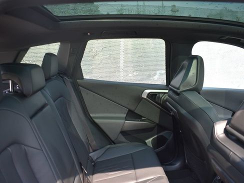 Used 2025 BMW X3 xDrive30i AWD/4WD image 25