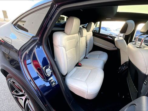 Used 2019 Mercedes-Benz GLE 43 AMG AMG GLE 43 image 19