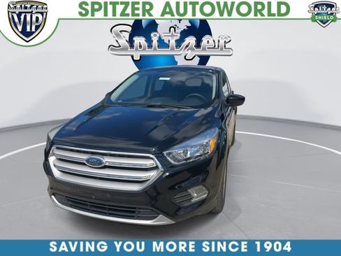 Used 2019 Ford Escape SE FWD image 3