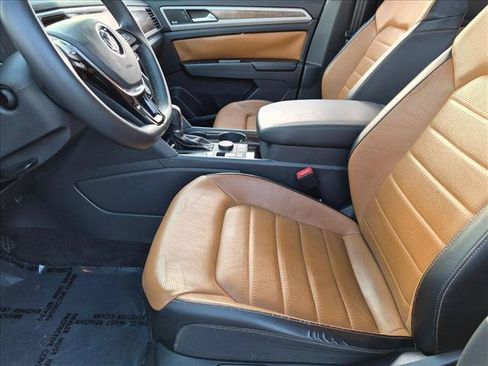 Used 2018 Volkswagen Atlas SEL Premium AWD/4WD image 15