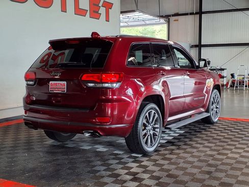 Used 2019 Jeep Grand Cherokee High Altitude AWD/4WD image 8