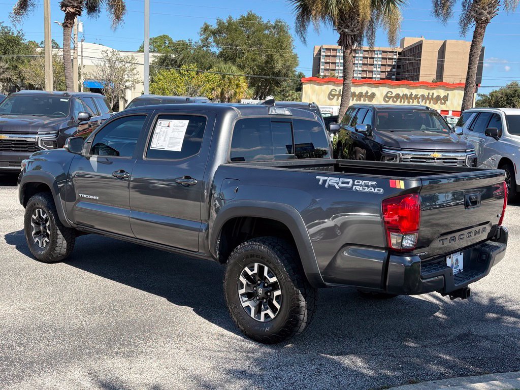 Used 2017 Toyota Tacoma TRD Off-Road RWD image 5