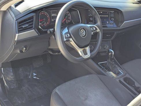 Used 2021 Volkswagen Jetta S image 10