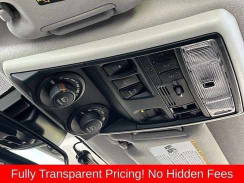 Used 2021 Toyota 4Runner Venture w/ Moonroof Package AWD/4WD image 34