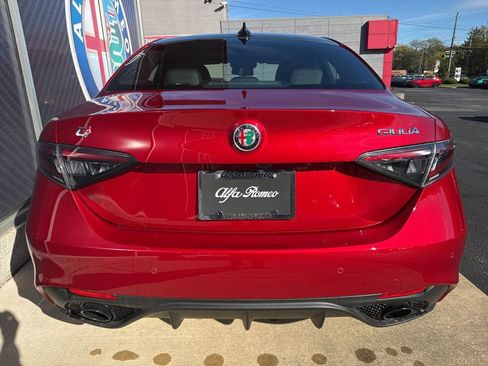 New 2025 Alfa Romeo Giulia AWD w/ Driving Assist Package image 7