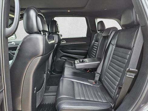 Used 2018 Jeep Grand Cherokee Limited AWD/4WD image 17