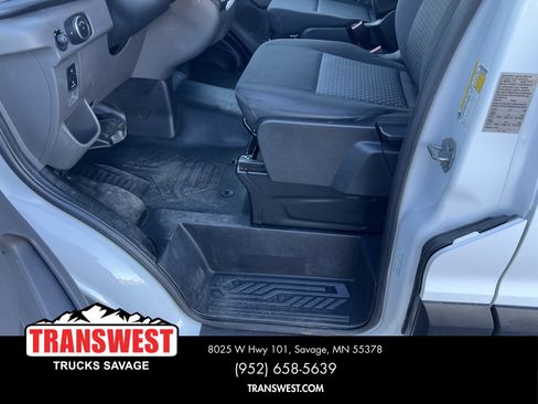 Used 2024 Ford Transit 250 Low Roof w/ Exterior Upgrade Package image 4