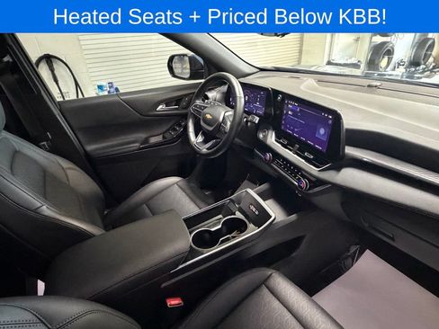 Used 2025 Chevrolet Equinox LT w/ Convenience Package II FWD image 22