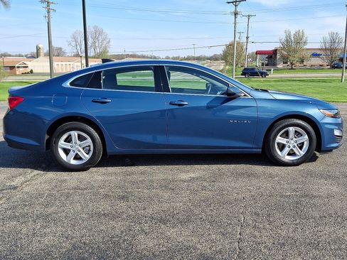 Used 2025 Chevrolet Malibu LS FWD image 25