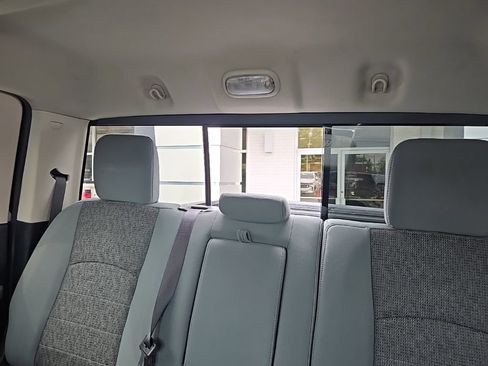 Used 2017 RAM 1500 Big Horn AWD/4WD image 44
