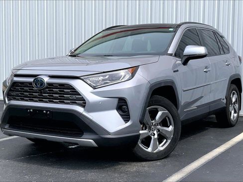 Used 2020 Toyota RAV4 Limited AWD/4WD image 1